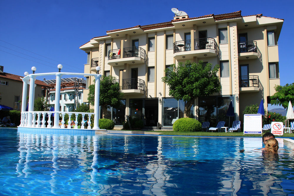 Golden Moon Hotel 페티예 외부 사진